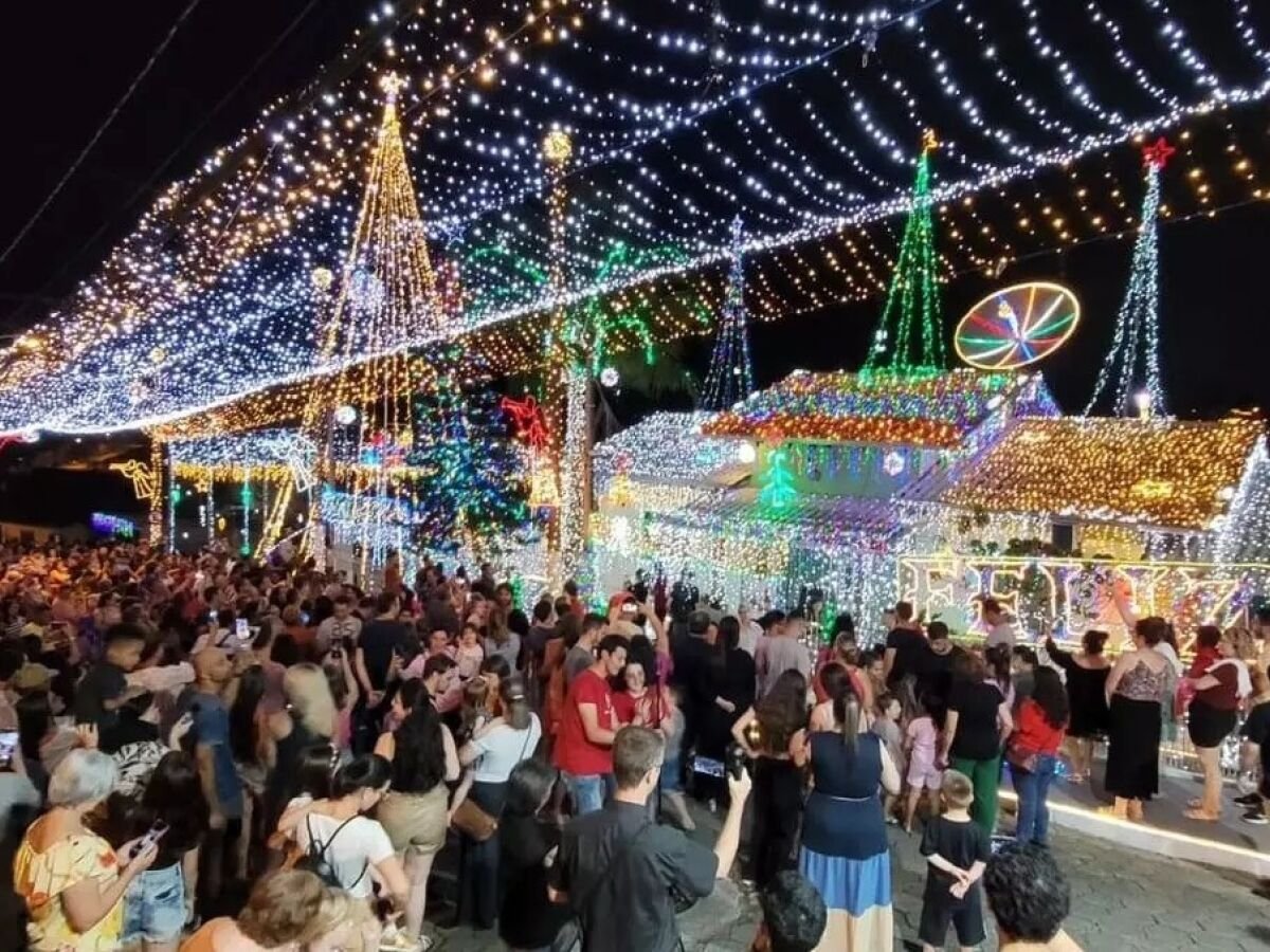 Roteiro de Natal: Cidades iluminadas perto de você.